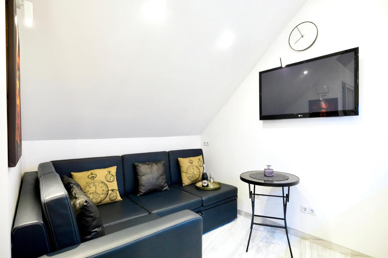 Langery Residence Central Apartments Odessa Exterior foto